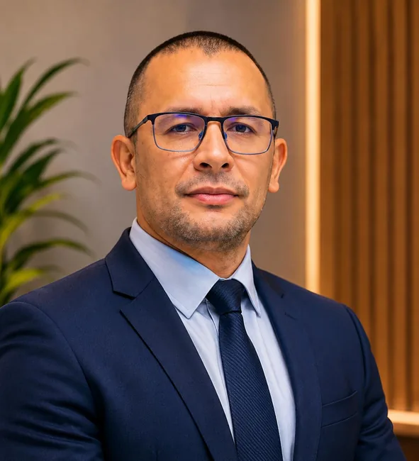 Dr. Juan Fernández